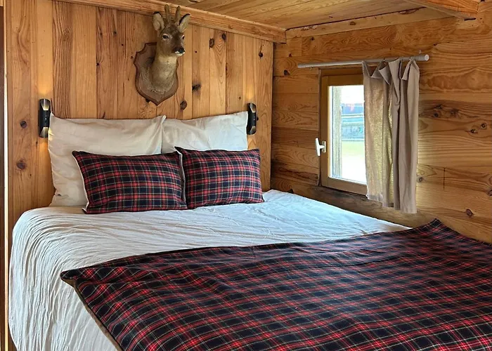 Botel Toue Cabanée Romantique - Vue Maine Et Château - Centre *